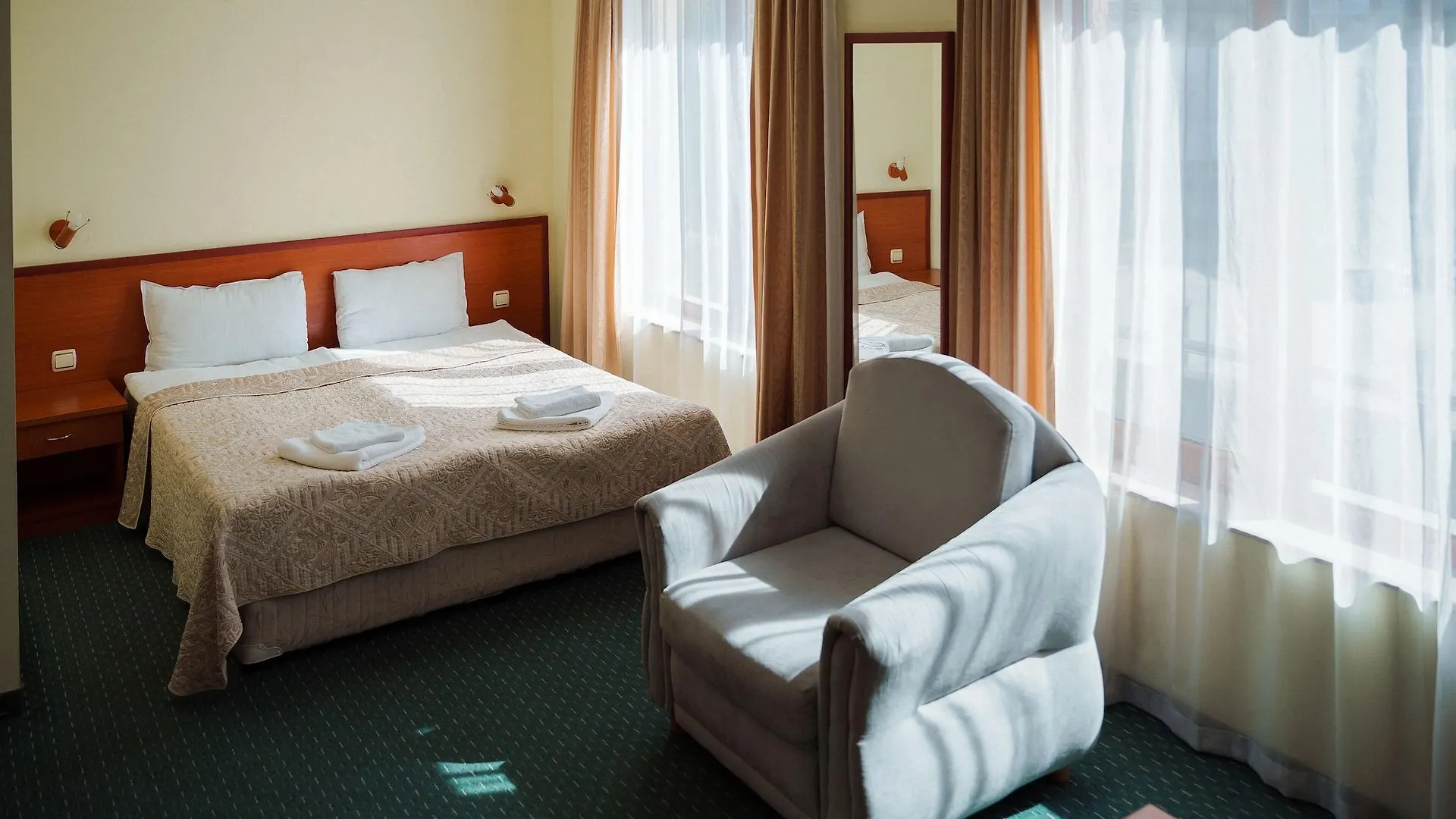 Dionis Hotel Varna 3*,