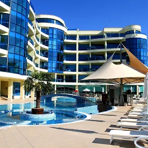 Aparthotel Marina Club